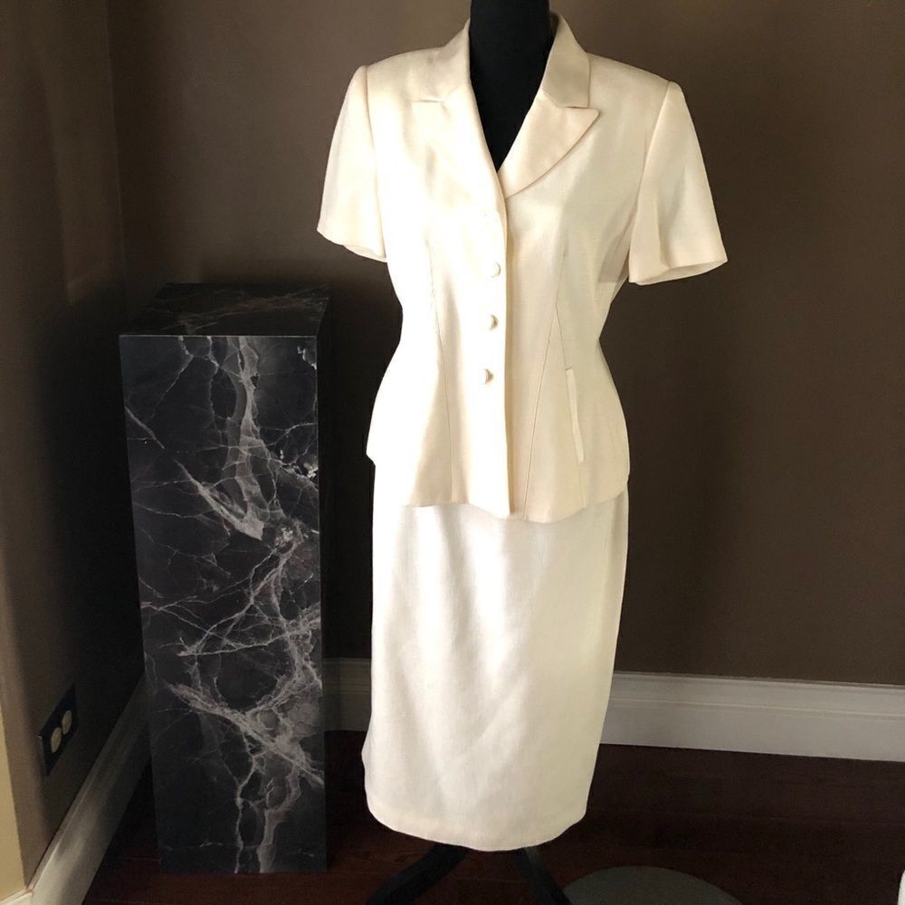 Kasper A.S.L petite suit